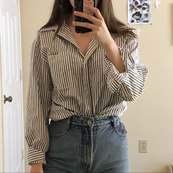 The dream button down - Picture 2 of 4